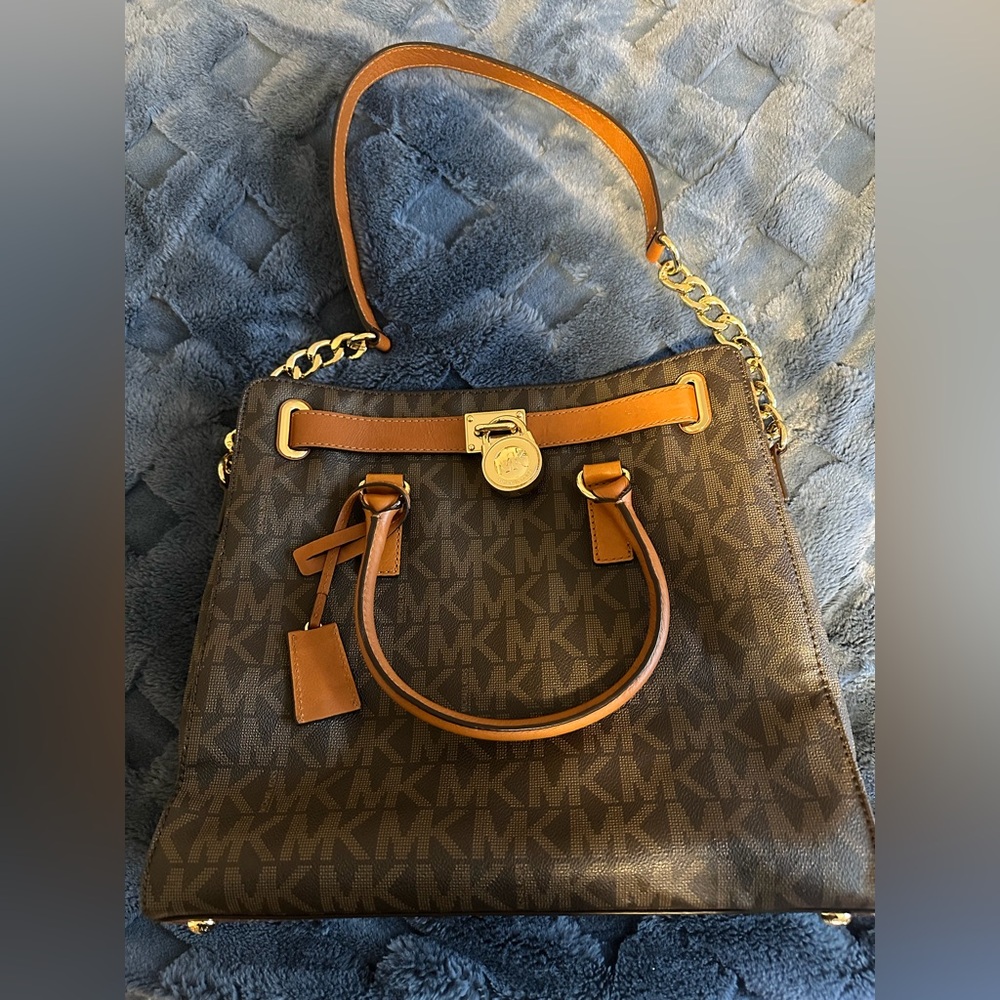 Michael Kors Hamilton Large Logo Tote
